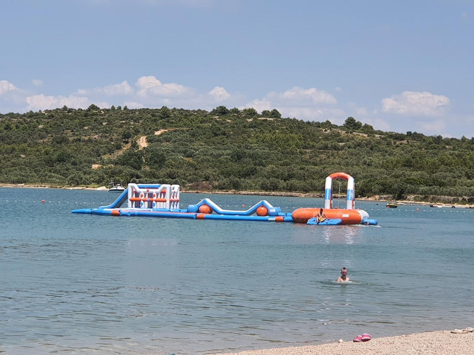 Holiday home Mobile Tina Tisno